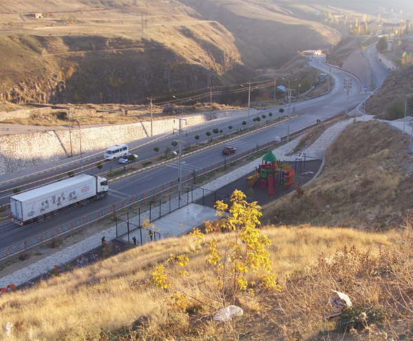 Halis_Kanar_Parki_Merkez_Bitlis