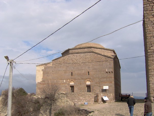 behramkale_sultan_murat_camii_canakkale