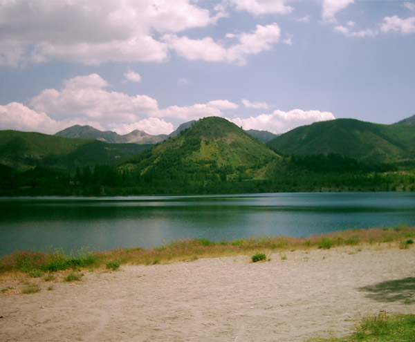 Golcuk_Krater_Golu_Isparta