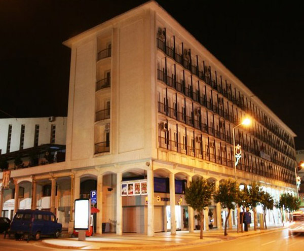 Beyaz_Fil_Binasi_Manisa