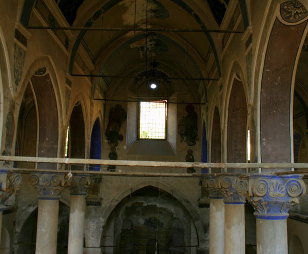 Kilise_Ici_Nigde