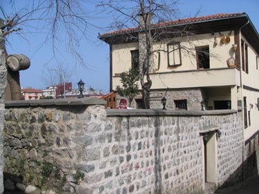 Evvel_Zaman_Rize_Rizede_ne_yenir.jpg Evvel_Zaman_Rize_Rizede_ne_yenir.jpg