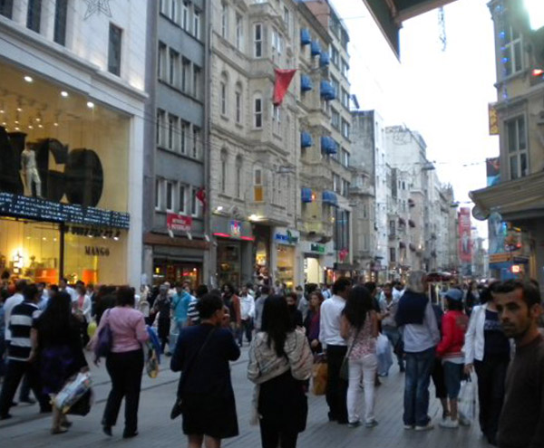 Istiklal_Caddesi_Istanbul Istiklal_Caddesi_Istanbul