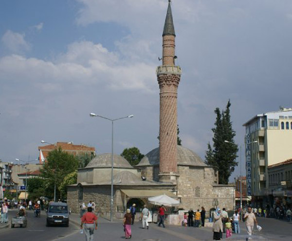 Burma_Camii_Usak